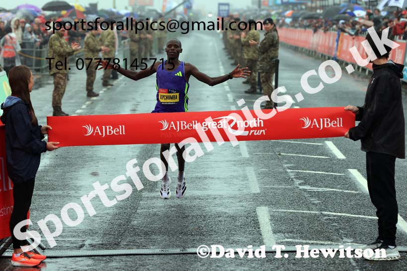 Mens 2024 AJ Bell Great North Run.  Photo: David T. Hewitson/Sports for All Pics
